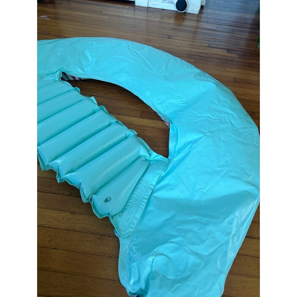 Two Pool Inflatables - Picture 9 of 12